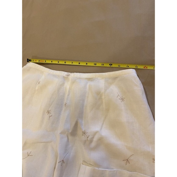 Maggie McNaughton Linen Embroidered, Crop Pants Sz 1X Beige, 1/2 Elastic Waist - Picture 6 of 8